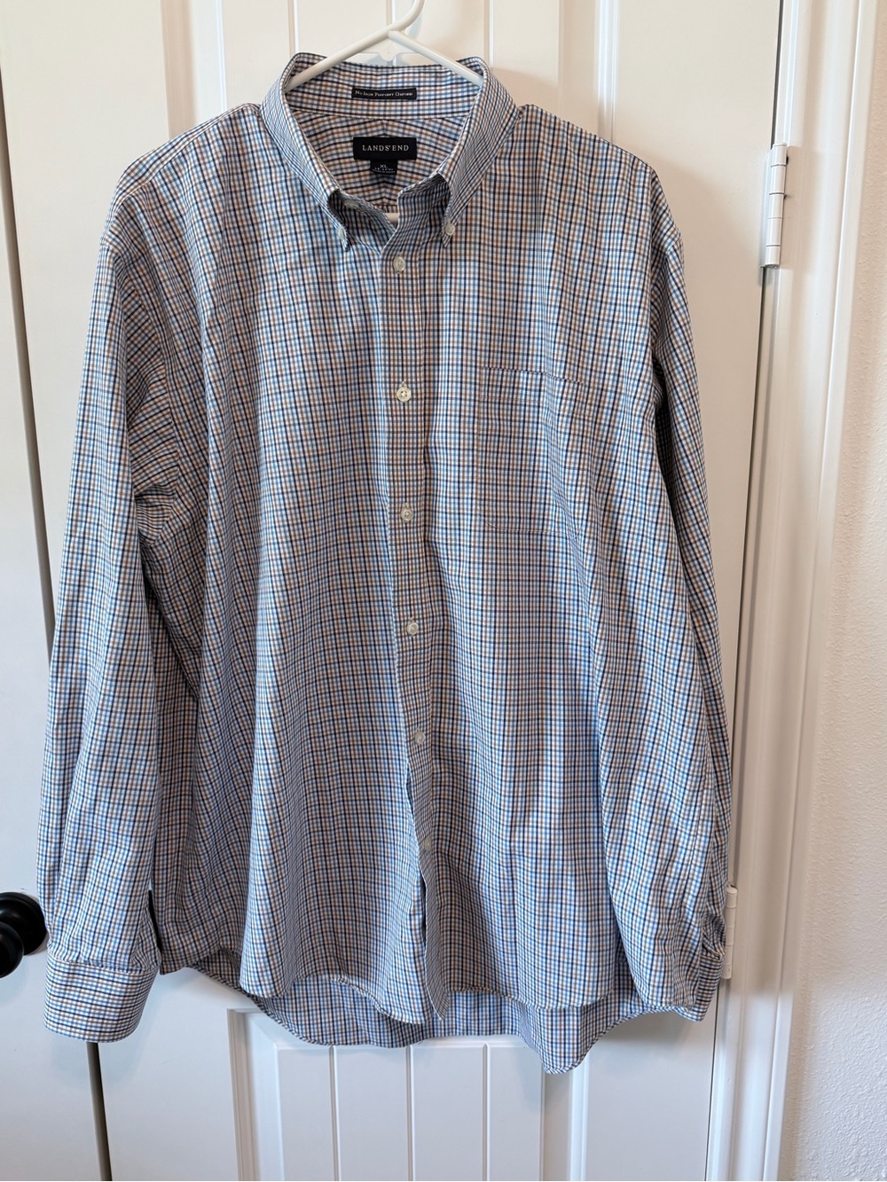Lands’ End XL No Iron Pinpoint Oxford Plaid Button Down Shirt